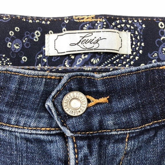 Levi’s Dolce Rinse Dark Denim Shorts - Picture 4 of 8